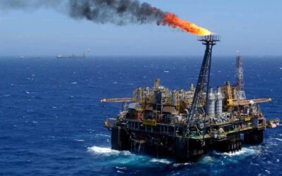 Petrobras bate recorde, e constrói poço offshore de águas profundas na Bacia de Campos