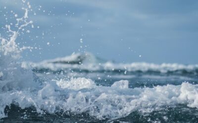 Nova tecnologia extrai duas vezes mais energia de ondas do mar