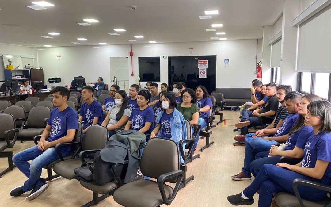 Conselho recebe estudantes de Eng.Civil da UEA de Parintins