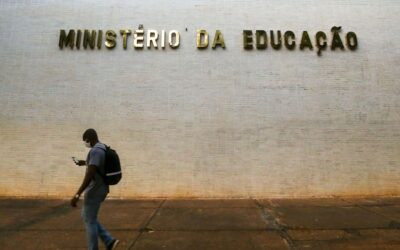 MEC lança campanha sobre cursos gratuitos para professores