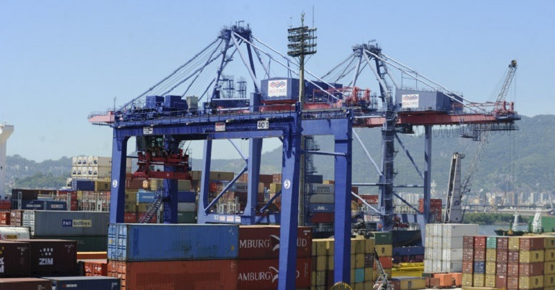 Balança comercial tem superávit de US$ 1,6 bi na 1ª semana de 2023