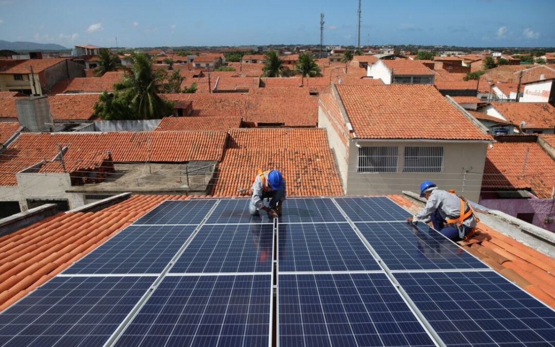 Energia solar atinge marca histórica de 11 GW no Brasil; veja ranking dos estados