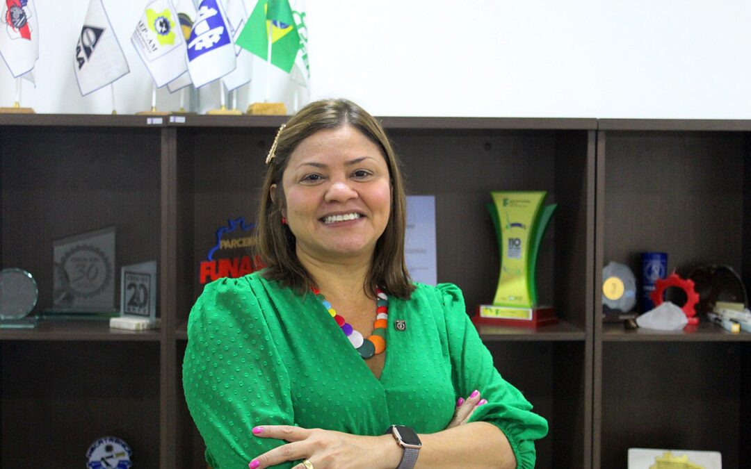 Conheça a 1ª presidente mulher do Crea Amazonas