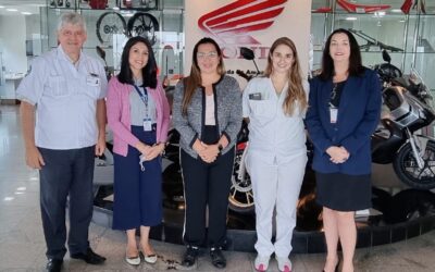 Crea-AM participa de reunião institucional na Moto Honda da Amazônia