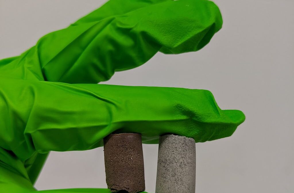 Cientistas criam concreto resistente a partir de poeira espacial e sangue humano