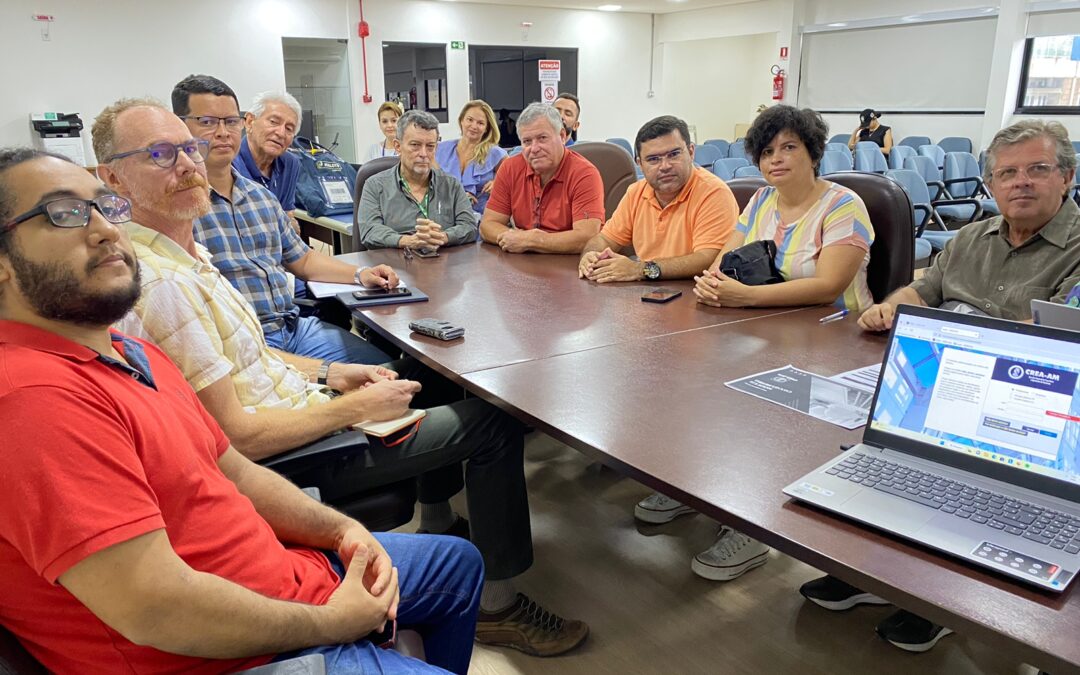 Conselheiros que serão empossados na 562ª Plenária do dia 26/01, fizeram treinamento com as Assessorias Técnica e de Plenário do Crea-AM
