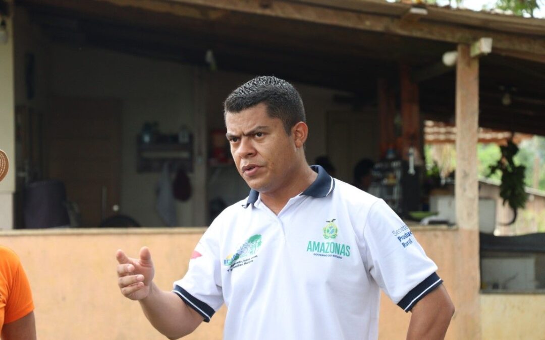 Wilson Lima reconduz conselheiro do Crea-AM ao cargo de diretor-presidente do Idam
