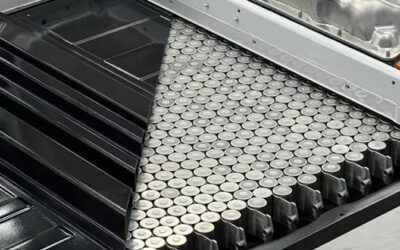 Tesla de Elon Musk projeta bateria de carro elétrico para durar 100 anos