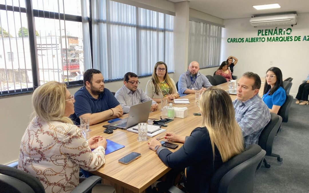 Crea-am participa de reunião na Junta Comercial do Estado do Amazonas (Jucea)