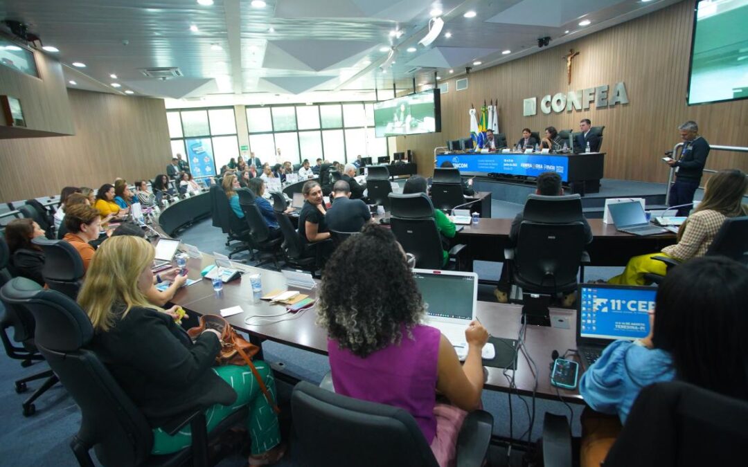 Profissionais de comunicação do Sistema reunidos no 5º Encom