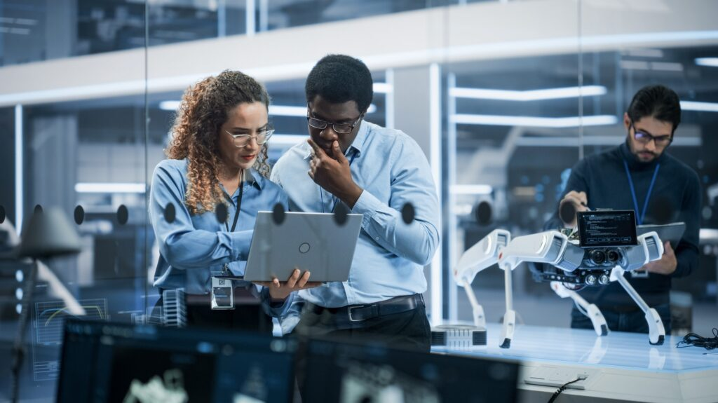 5 Passos infalíveis para maximizar o poder da Robótica na Engenharia de Manufatura