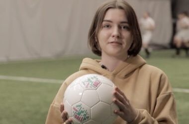 Engenheiros desenvolvem Soundball, bola inteligente para jogadores com deficiência visual