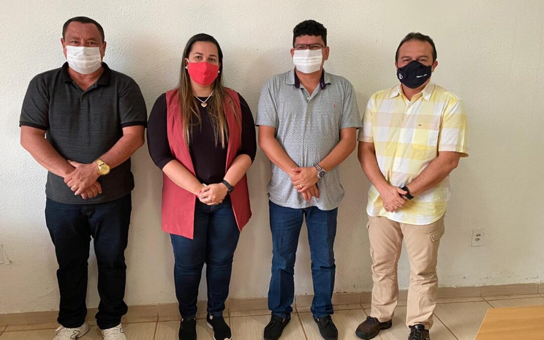 Presidente do Crea-AM participa de reunião com o Prefeito de Careiro Castanho