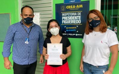 Crea dá posse para inspetora de Presidente Figueiredo
