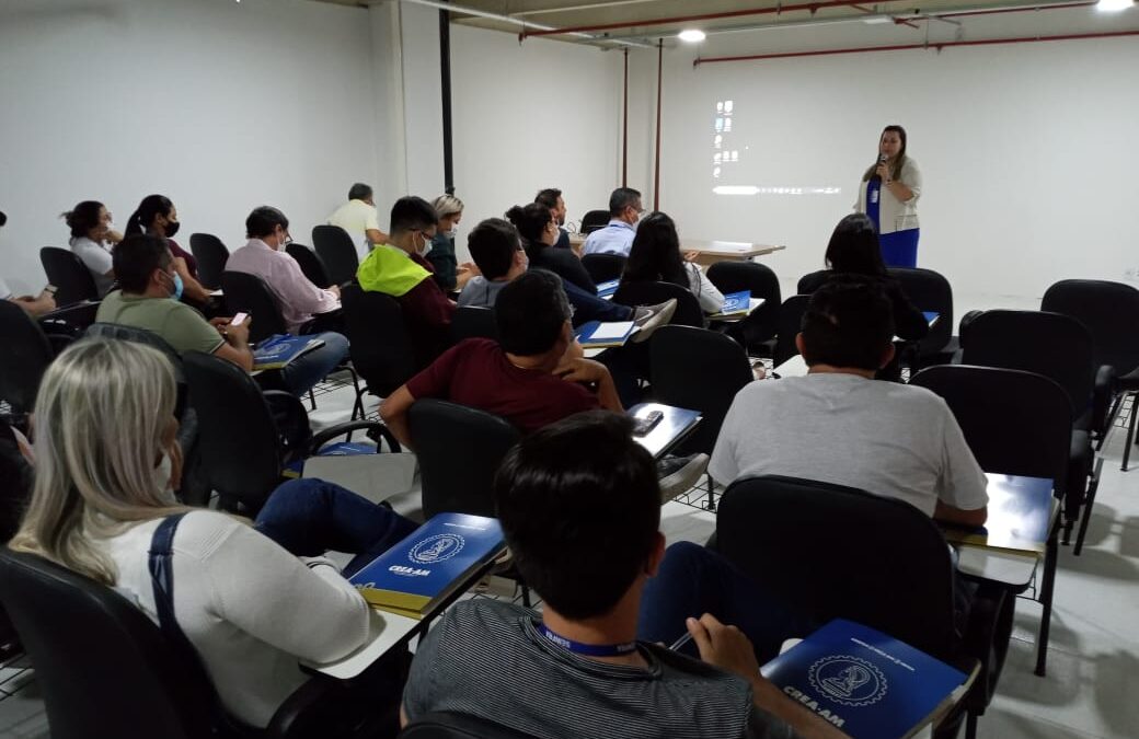 Crea-AM realiza último dia de curso de ART E CAT na sede da SEINFRA