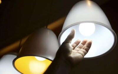 Aneel cria nova bandeira tarifária, e conta de luz fica mais cara