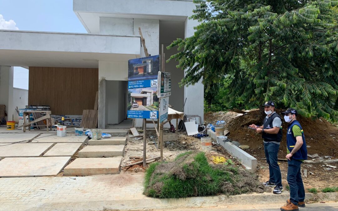 CREA Amazonas realiza ação de fiscalização em condomínio de Manaus