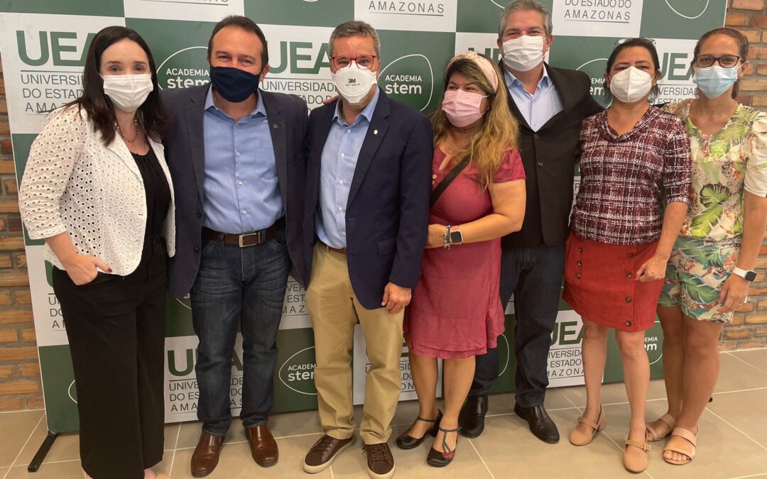 Crea Amazonas participa da inauguração dos laboratórios da Academia STEM na EST/UEA