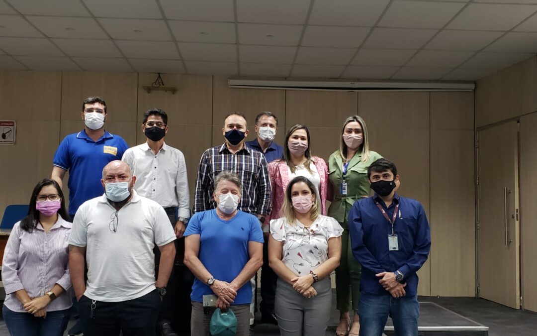 Membros do GT BR-319 reúnem-se com Superitendente do Dnit-AM