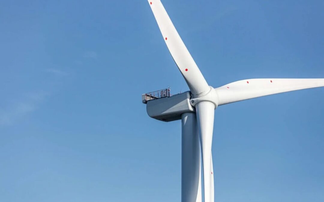 Maior parque eólico do mundo com capacidade de abastecer 50% da energia britânica começa funcionar