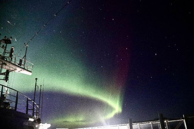 Tempestade solar chega à Terra com belas auroras e sem perigo algum
