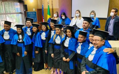 Formatura de Engenharias Civil e de Produção da Faculdade Estácio, com entrega de carteira profissional