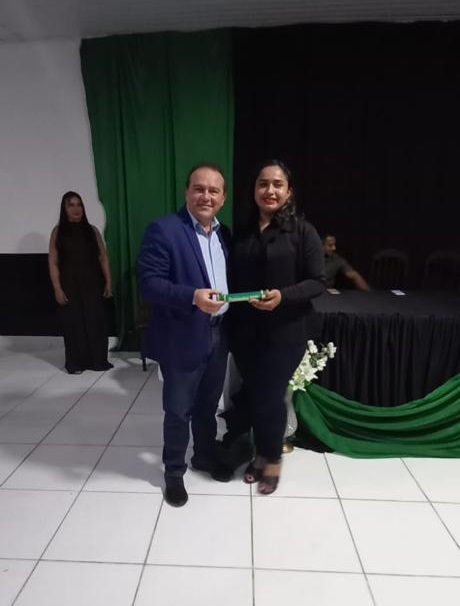 Presidente do Crea-Am participa de formatura em Urucará
