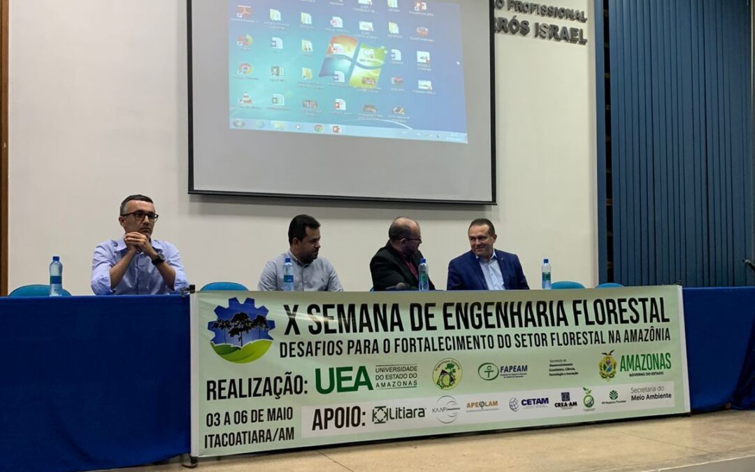 Crea-AM Marca presença na Semana Acadêmica de Engenharia Florestal da UEA