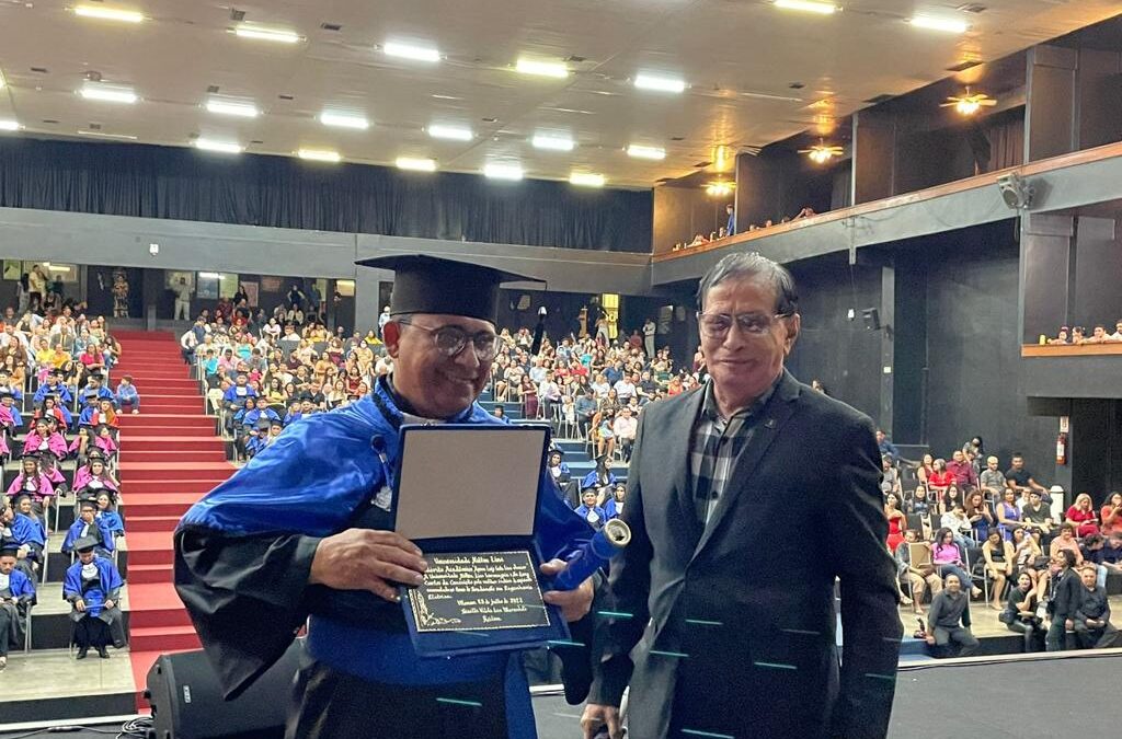 Conselho participa de Outorga de grau da Nilton Lins