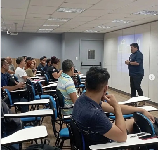 Crea-AM realiza palestra institucional na Uninorte