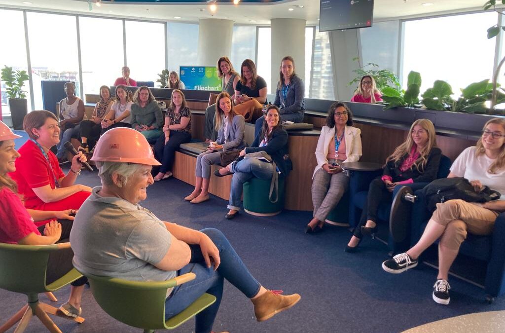 Conselheira participa do evento Mulheres em construção