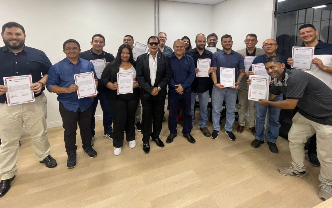 Diretoria da Abemec-AM toma posse em cerimônia no CREA-AM