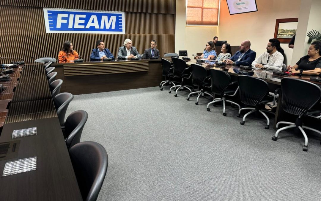Crea-Am participa de lançamento do Programa Manaus Sustentável