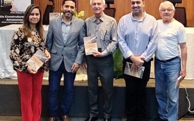 Crea-AM prestigia lançamento do livro “Os Construtores no Amazonas”, na UEA