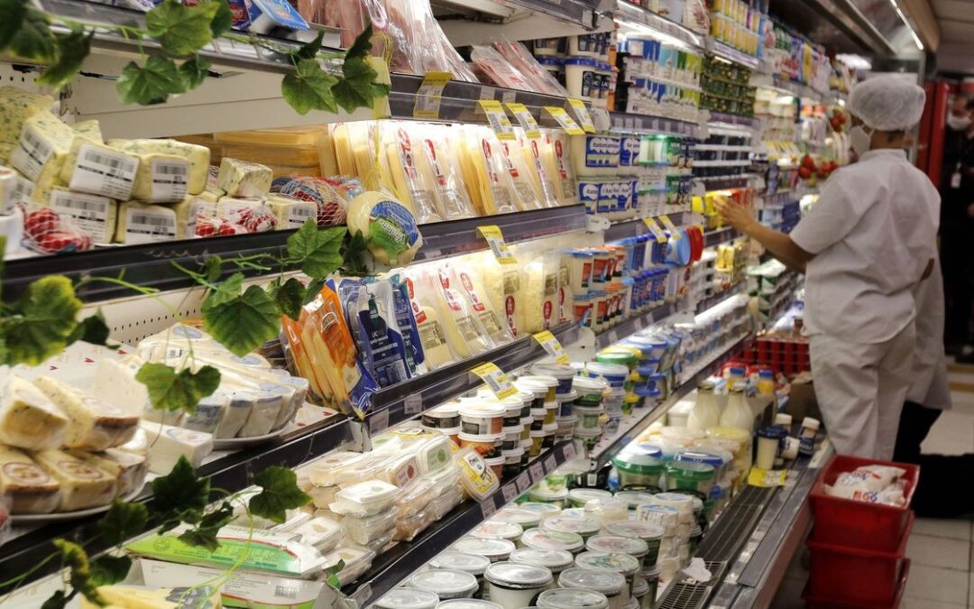 Vendas da indústria de alimentos crescem 3,74% de janeiro a maio