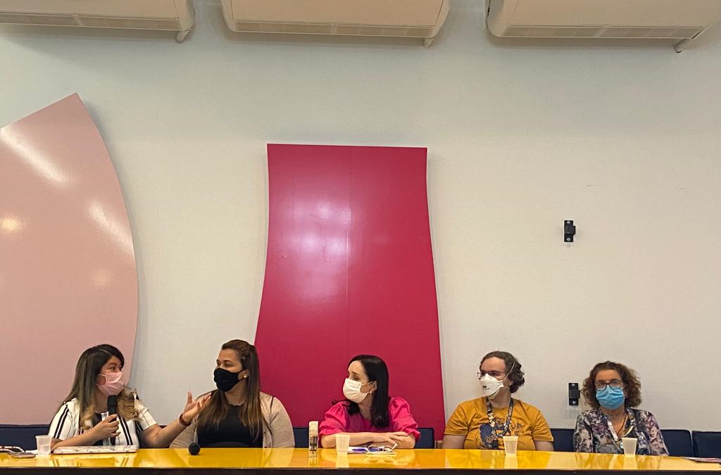 Mesa-redonda debate sobre os avanços e desafios das mulheres na Ciência e tecnologia