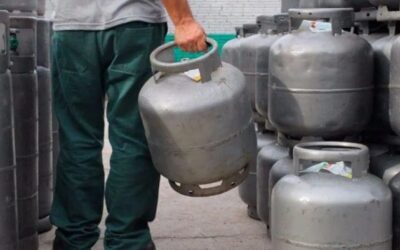 Gás de cozinha em refinaria privatizada no AM é o mais caro do país, diz levantamento