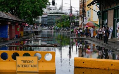 Cheia: Prefeitura ainda não considera interditar Centro de Manaus