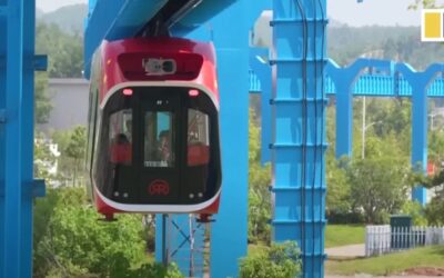 China está testando um novo trem Maglev “suspenso” em trilhos com imã permanente