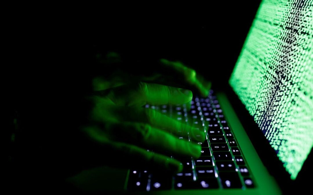 Pandemia faz aumentar profissionais em tecnologia e diminuir em mídia