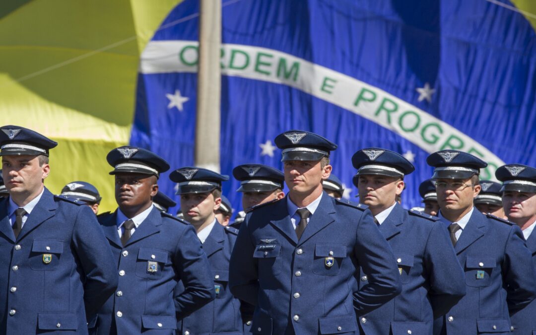 Concurso Aeronáutica: quatro editais com 146 vagas; 16 estados e DF