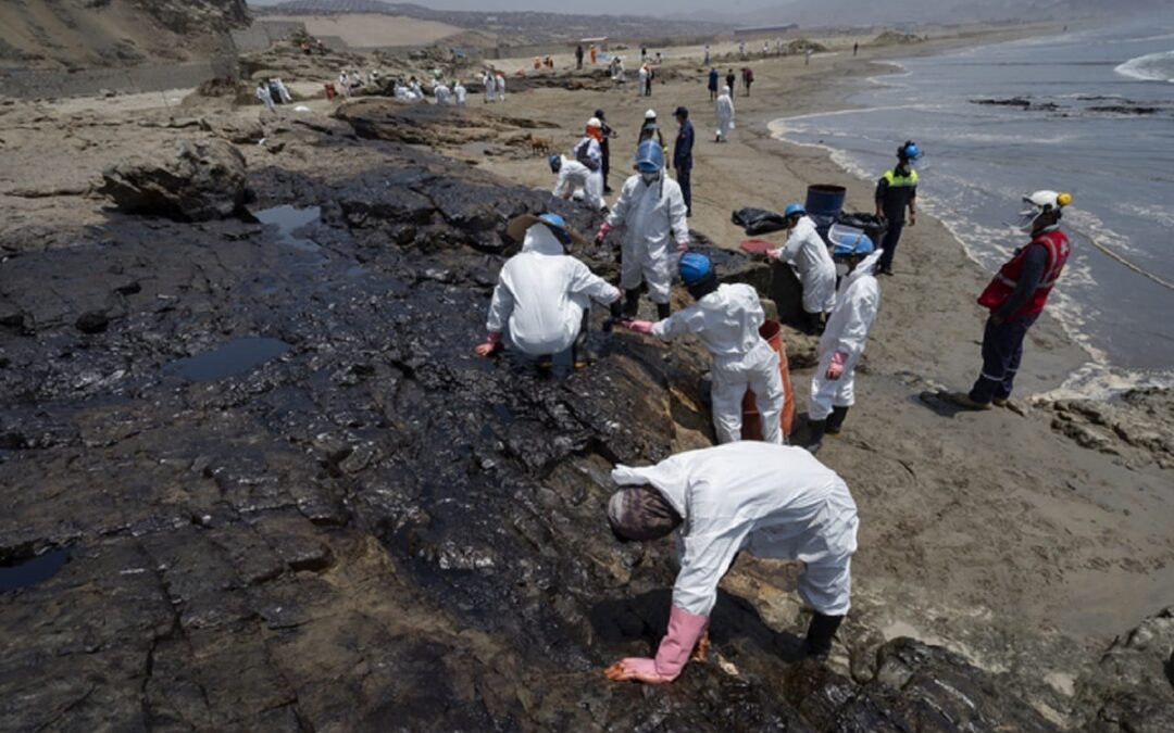 Peru decreta estado de emergência em região amazônica afetada por vazamento de petróleo