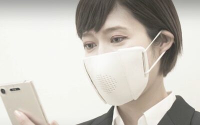 Startup japonesa cria máscara que traduz até 8 idiomas