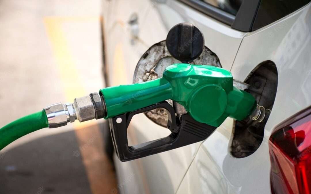 Petrobras reduz litro da gasolina em R$ 0,25 nas distribuidoras
