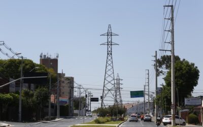 MP ajuíza ação para retirar fios de alta tensão de áreas residenciais em Manaus