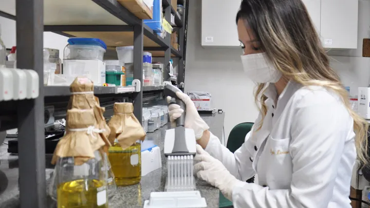Novo teste de covid criado por brasileiros custa menos de 1 real