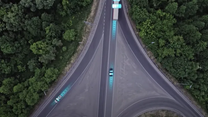 Empresa alemã vai usar estradas para carregar veículos elétricos em movimento