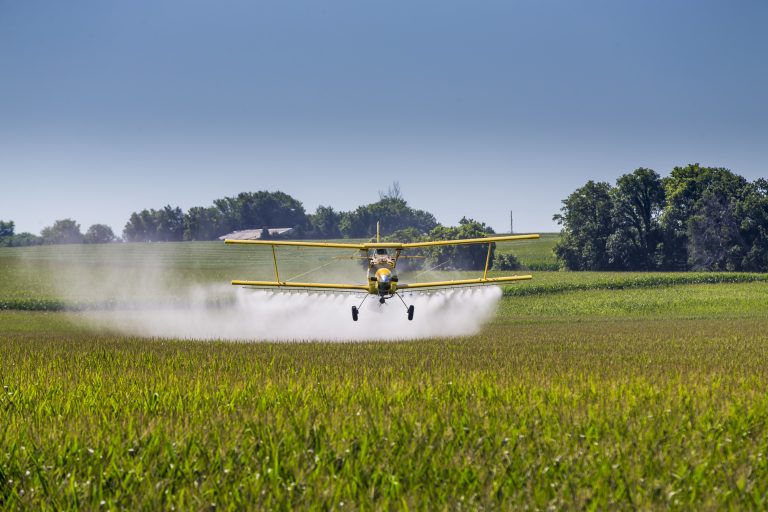 Comissão debate a liberação de agrotóxicos no Brasil
