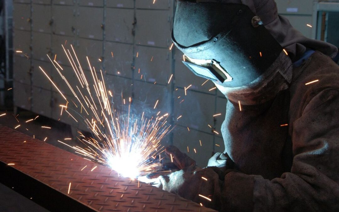 Pesquisa aponta crescimento industrial em 11 estados em maio