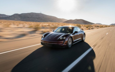 Porsche Taycan faz 4.561 km em menos de 3h de carregamento